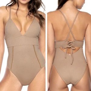PQ SWIM NWT BRIELLE ONE PIECE SWIMSUIT NEUTRAL SMA